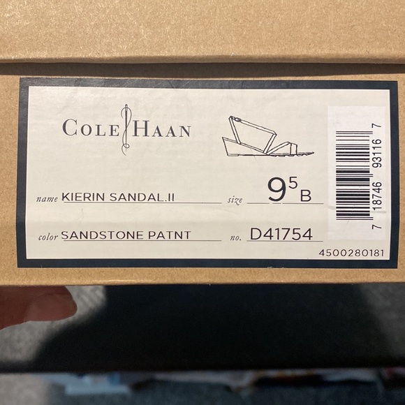 Ladies Cole Haran Patent Leather Wedge Sandals - Picture 7 of 7